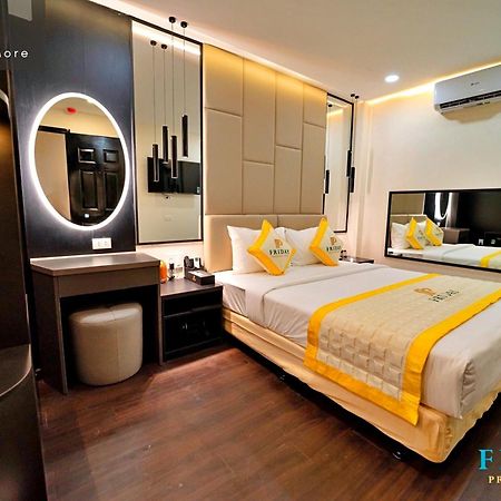 Hanz Premium Friday Hotel Saigon Хошимин Экстерьер фото